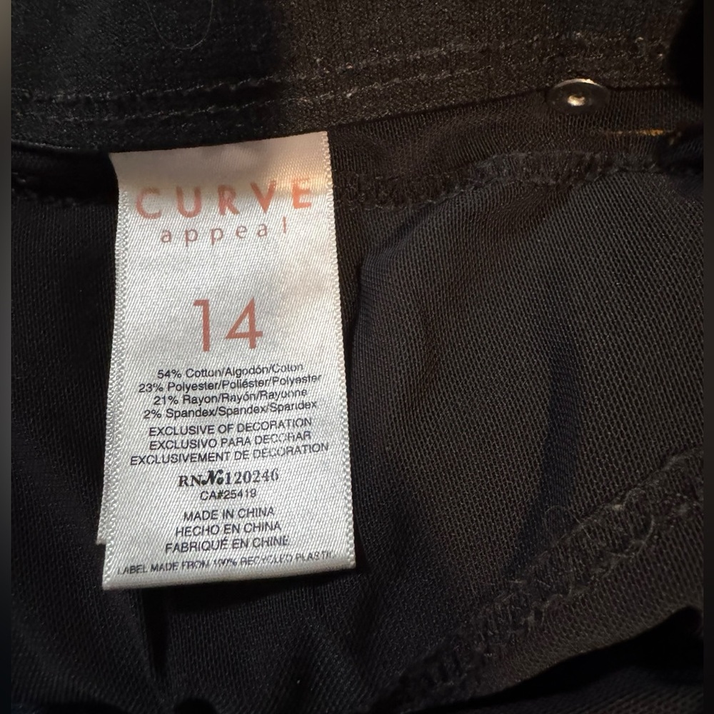 Curve Appeal Women's Flare Jeans in Classic Blue 14 EUC - Picture 5 of 7